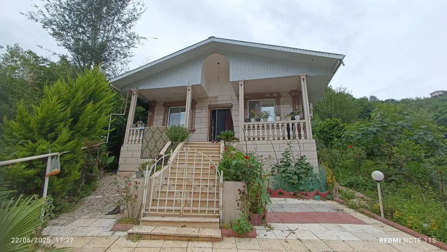 «ویلا اجارهای جنگلی نوساز،ویوی عالی»|اجارهٔ کوتاهمدت ویلا و باغ|لنگرود, |دیوار