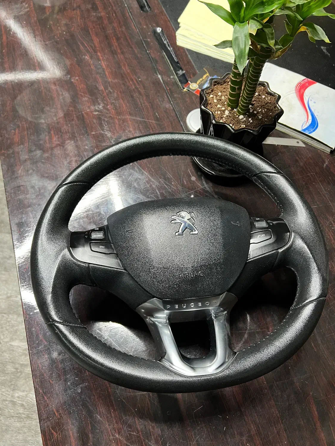 فرمان پژو ۲۰۰۸ اصلی|قطعات یدکی و لوازم جانبی|تهران, سعادت‌آباد|دیوار