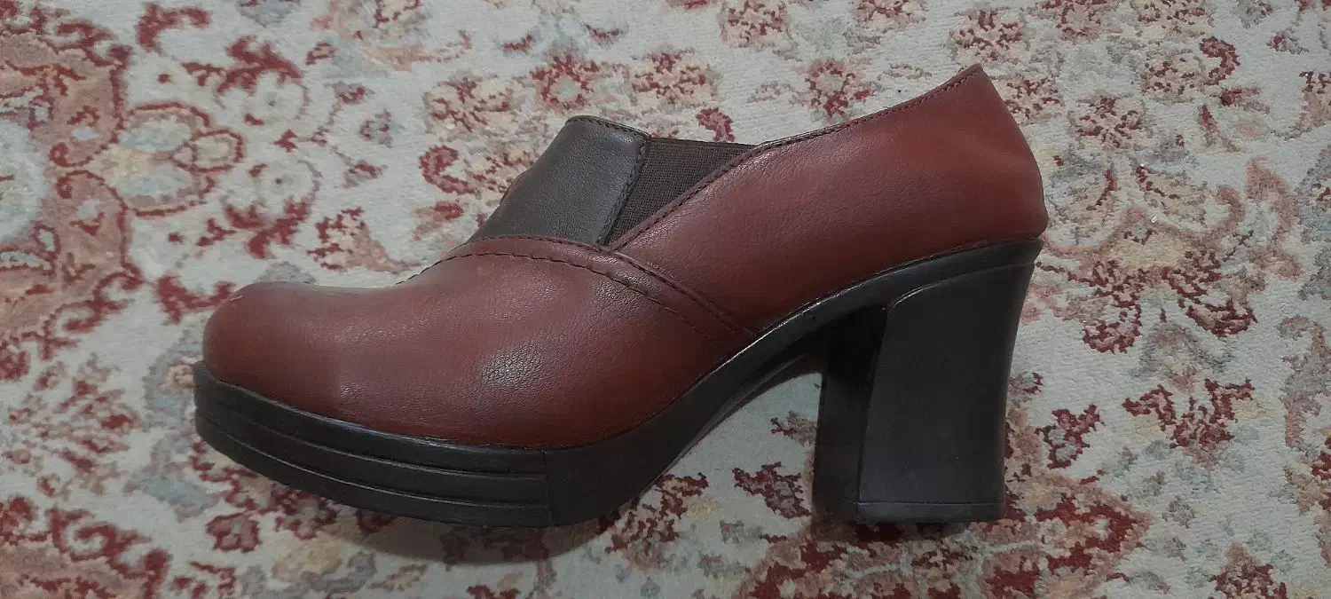 کفش چرم اصل|کیف، کفش، کمربند|رباط‌کریم, رباط‌کریم|دیوار