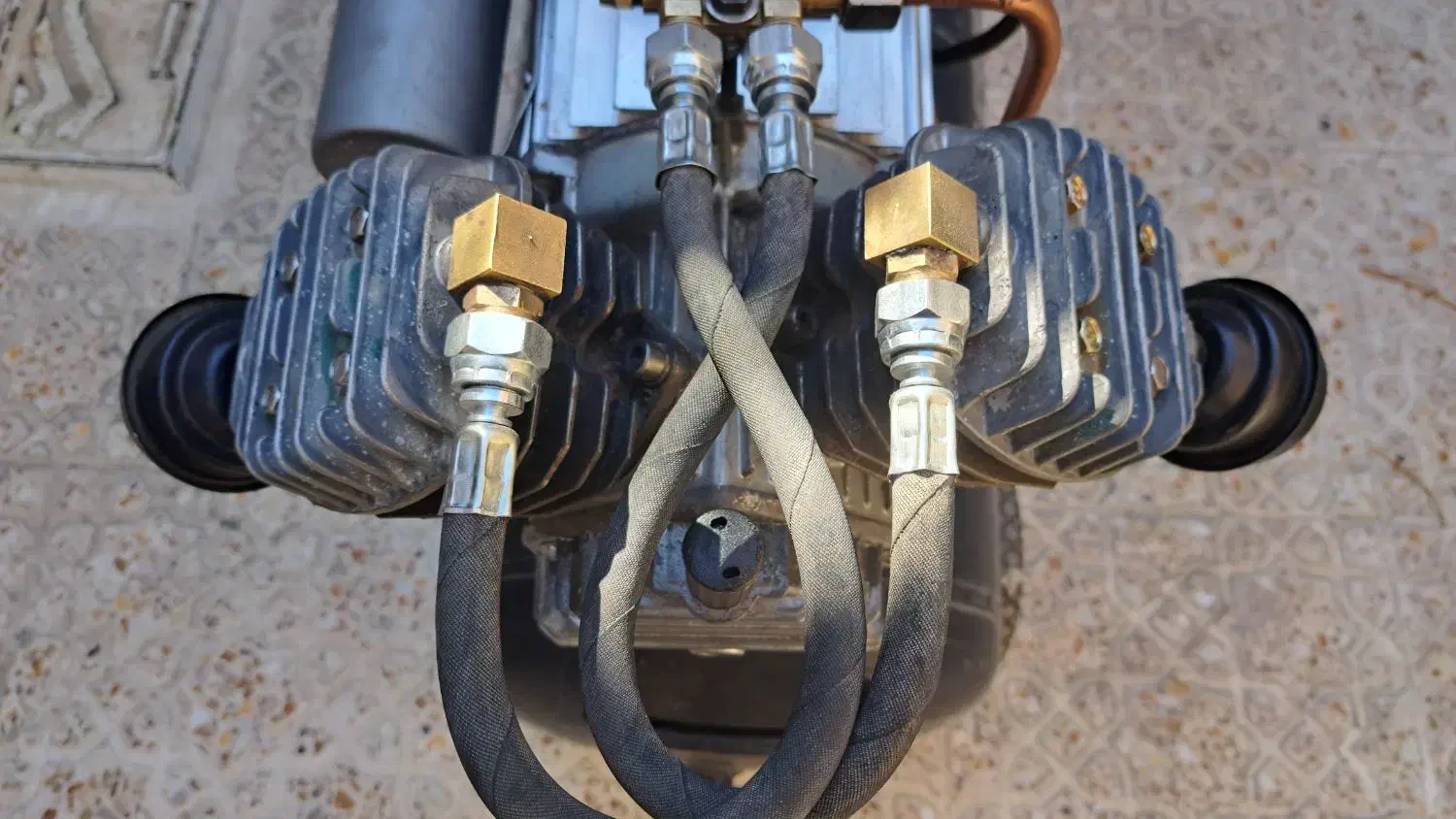 پمپ باد۸۰لیتری دوسیلندر هیوندای|ابزارآلات|اشنویه, |دیوار