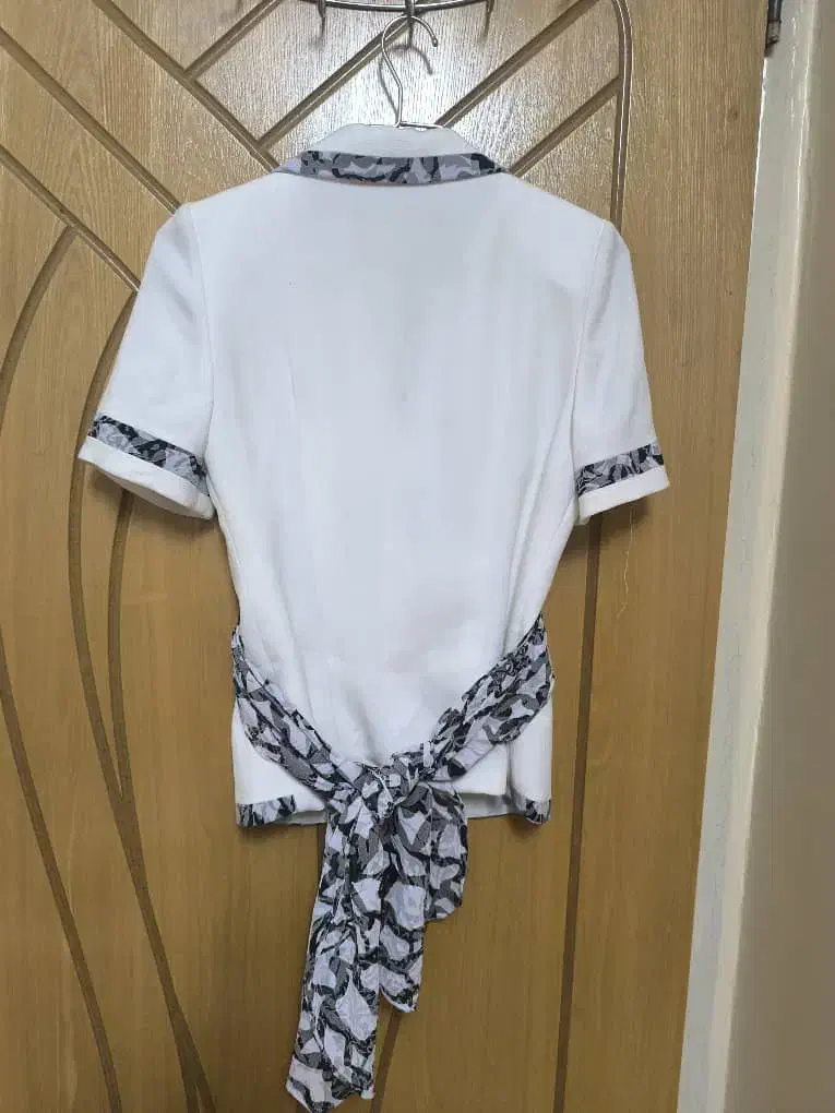 دو دست کت و دامن مجلسی|لباس|فولادشهر, ورزشگاه فولادشهر|دیوار