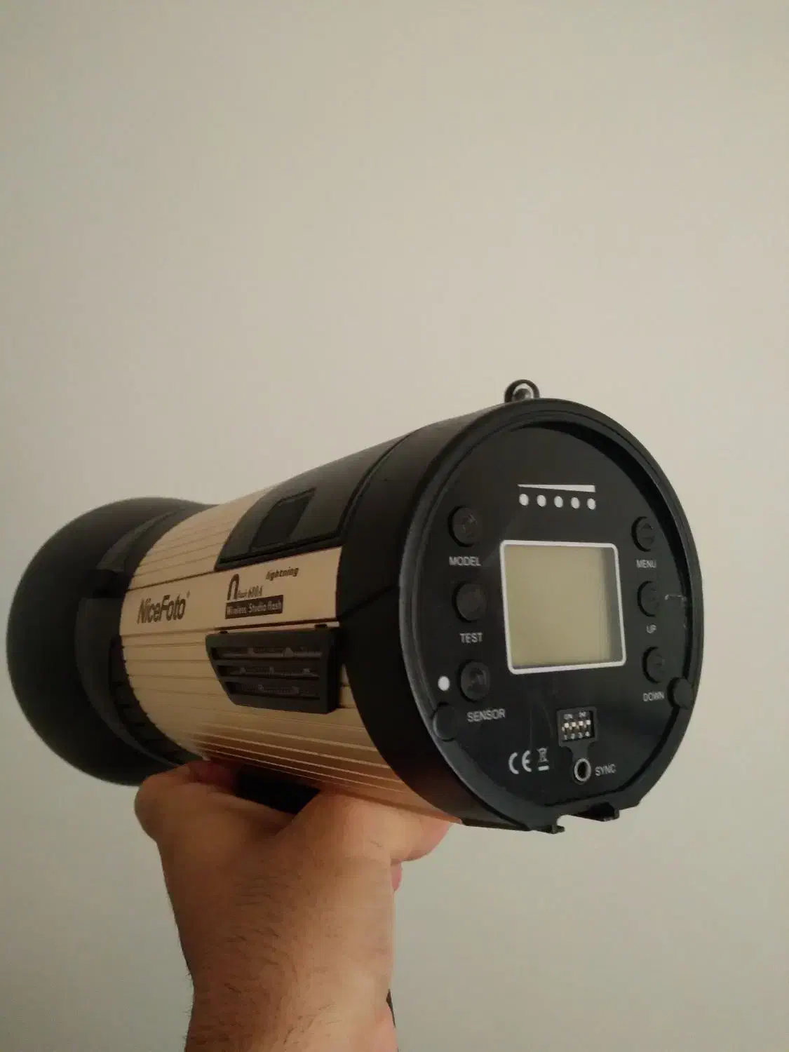 فلاش پرتابل Nice Foto 680A|دوربین عکاسی و فیلم‌برداری|تهران, شهرک پرواز|دیوار