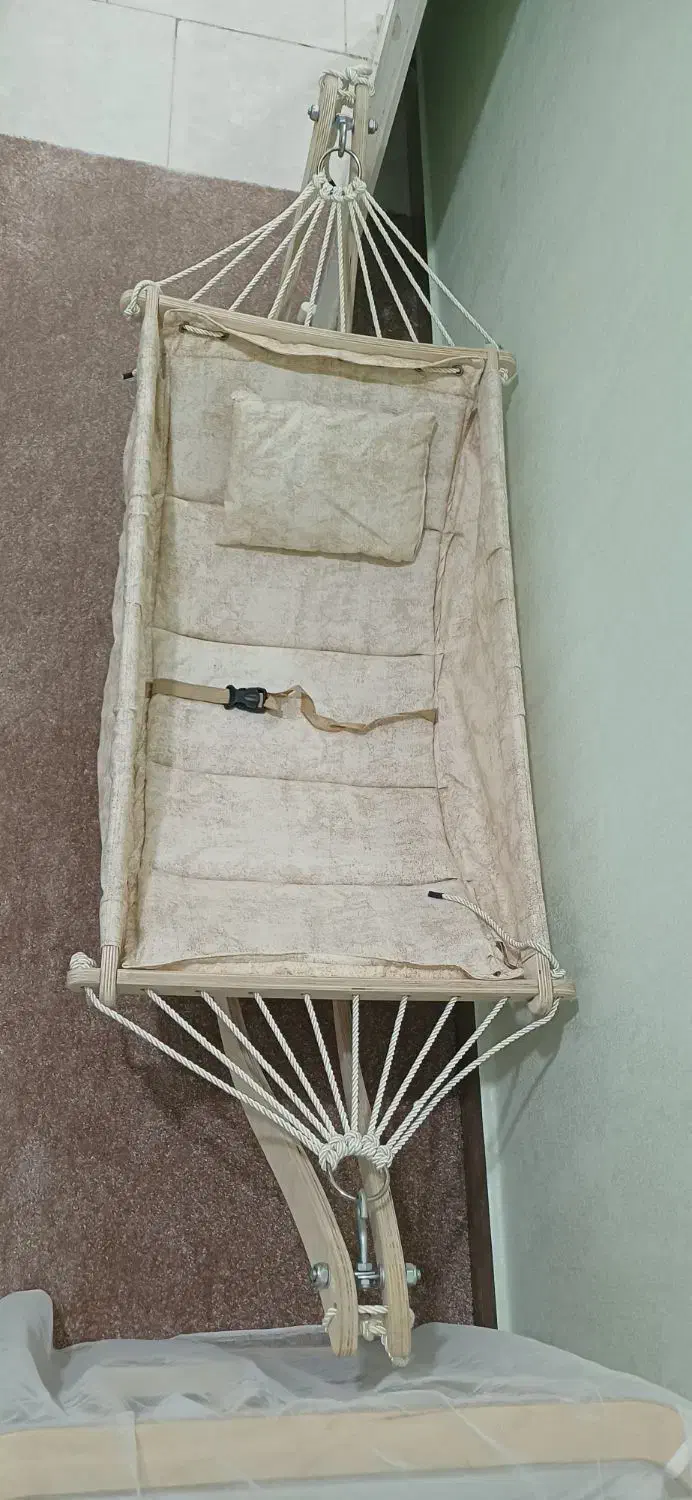 گهواره ننو|تخت و سرویس خواب|رشت, گلزاران|دیوار