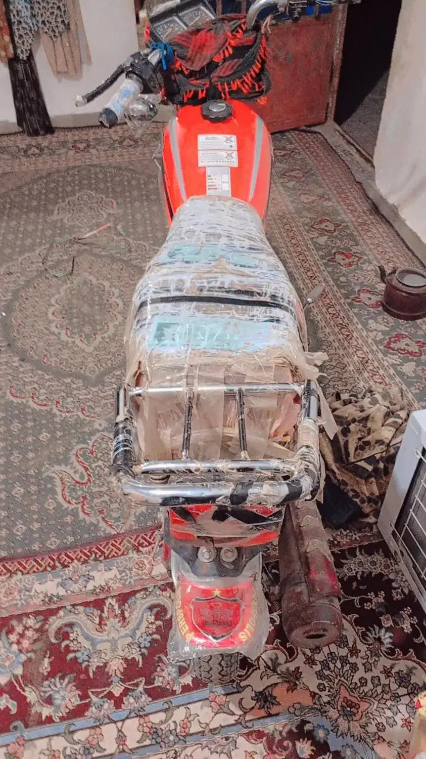 موتور|موتورسیکلت|کهنوج, |دیوار