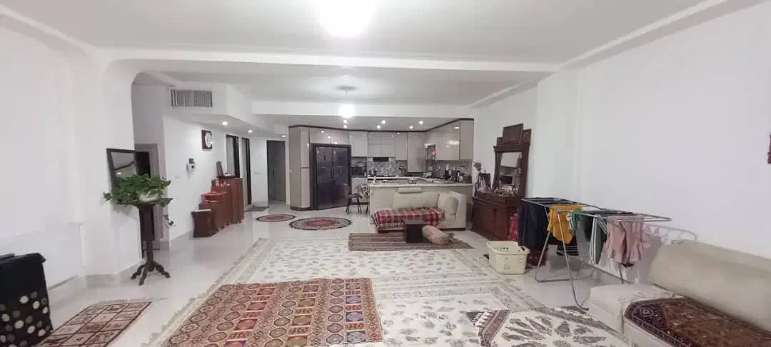 اجاره منزل ویلایی|اجارهٔ خانه و ویلا|صدرا-فارس, فاز ۱|دیوار