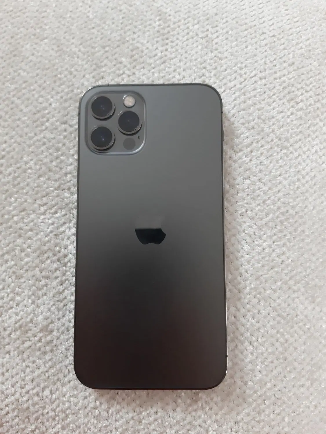 آیفون 12pro|موبایل|لاهیجان, قیام|دیوار