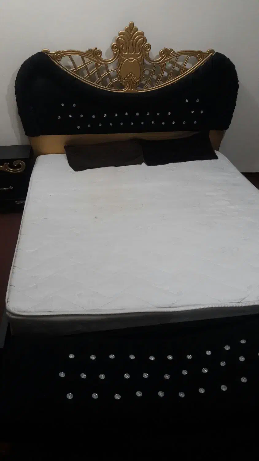 تخت خواب‌باتشک‌|تشک تختخواب|شوش, |دیوار