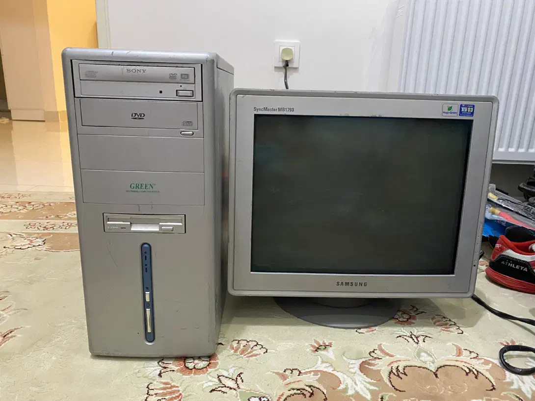 کامپیوتر|رایانه رومیزی|رباطکریم, رباطکریم|دیوار