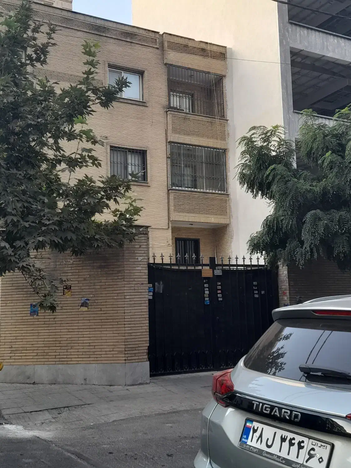 شهرک غرب ۵۷۳متر دوکله براصلی|فروش زمین و ملک کلنگی|تهران, درختی|دیوار