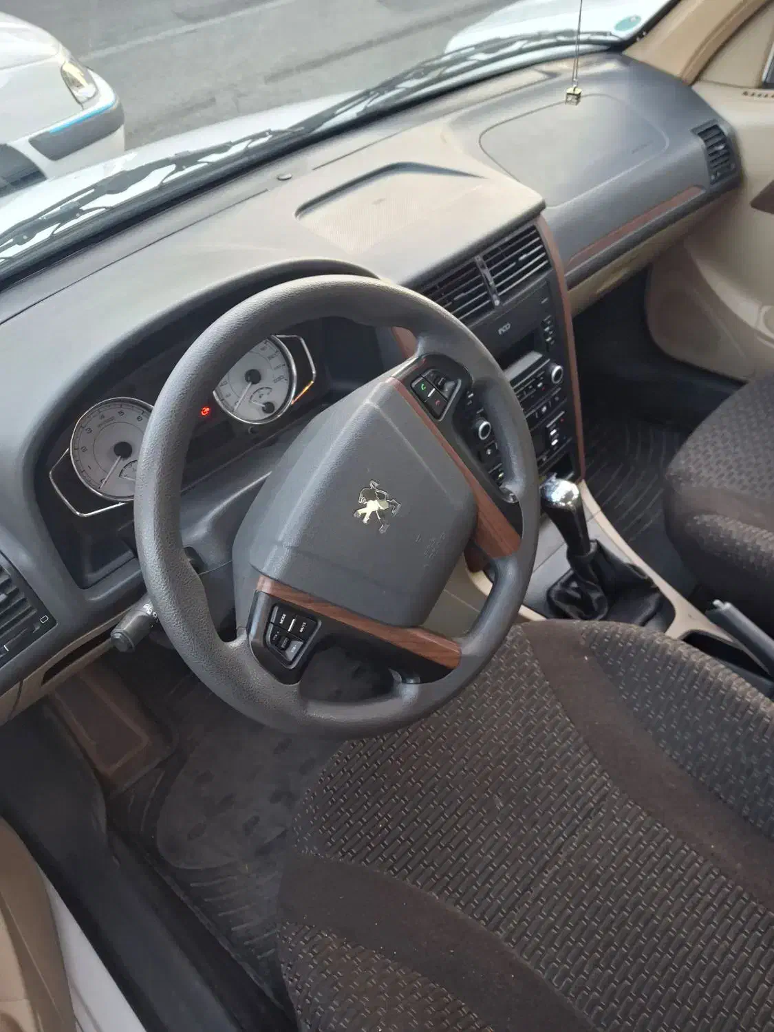 پژو پارس مدل99|خودرو سواری و وانت|قروه, |دیوار