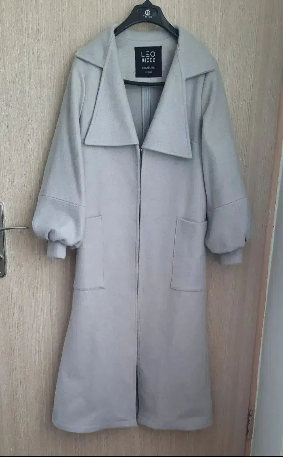 پالتو|لباس|سنندج, |دیوار