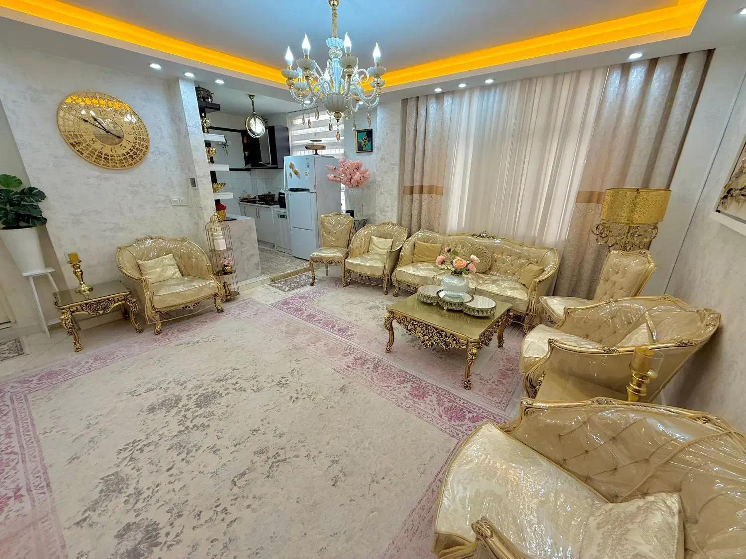 52متر/پارکینگ دار/سراسر نور/قائمیه|فروش آپارتمان|اسلامشهر, شهرک قائمیه|دیوار