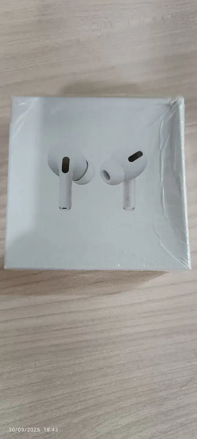 ایرپاد پرو 2 با 10 ساعت نگهداری شارژ|لوازم جانبی موبایل و تبلت|کاشان, لتحر|دیوار