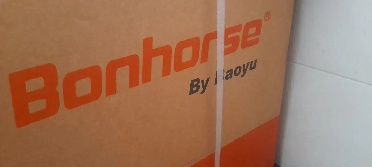 چرخ سردوز|چرخ خیاطی و ریسندگی|حمیدیا, |دیوار