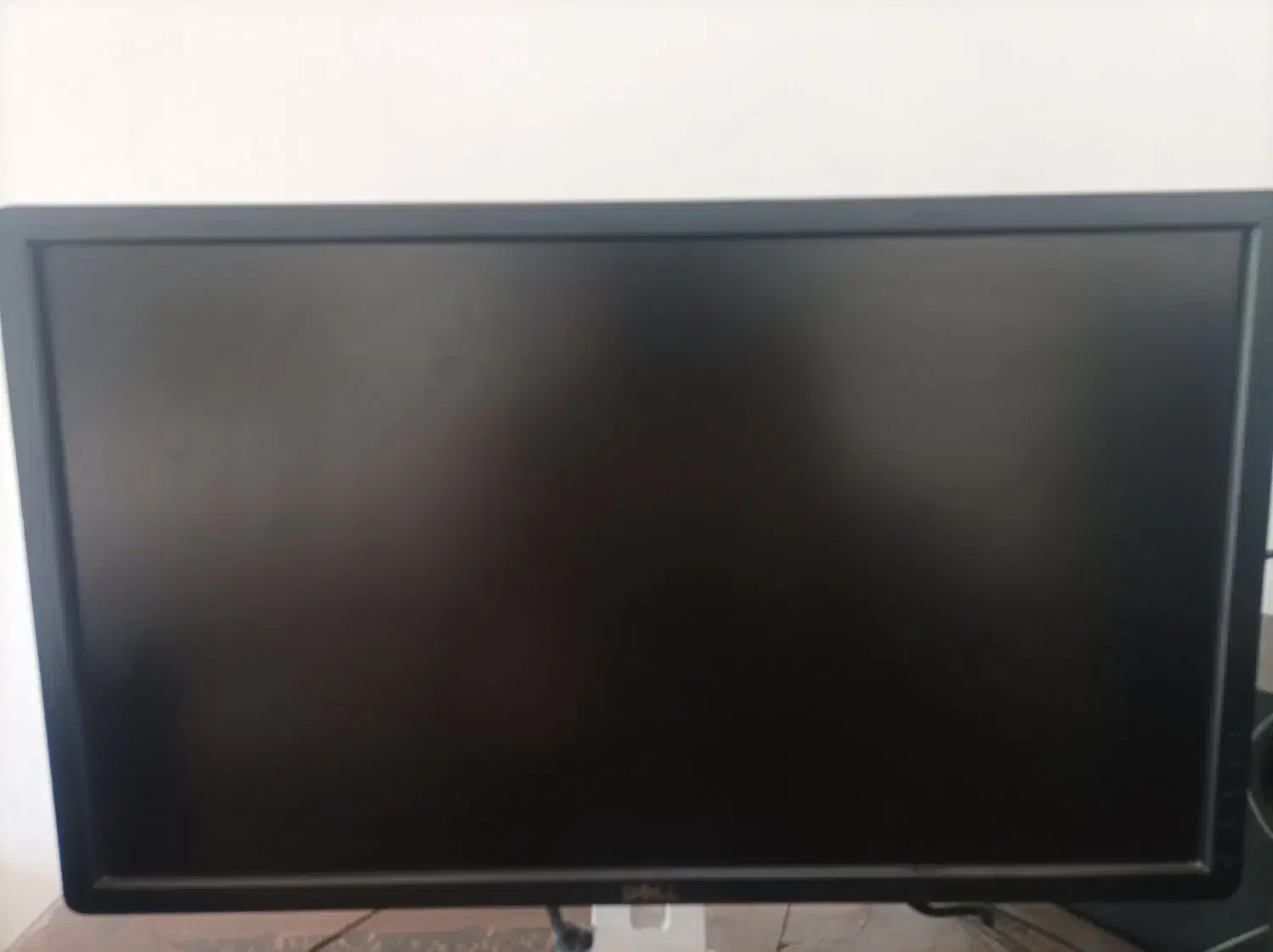 مانیتور کشویی کاملاً سالم 24 اینچ 85 هرتز|قطعات و لوازم جانبی رایانه|ورامین, ورامین|دیوار