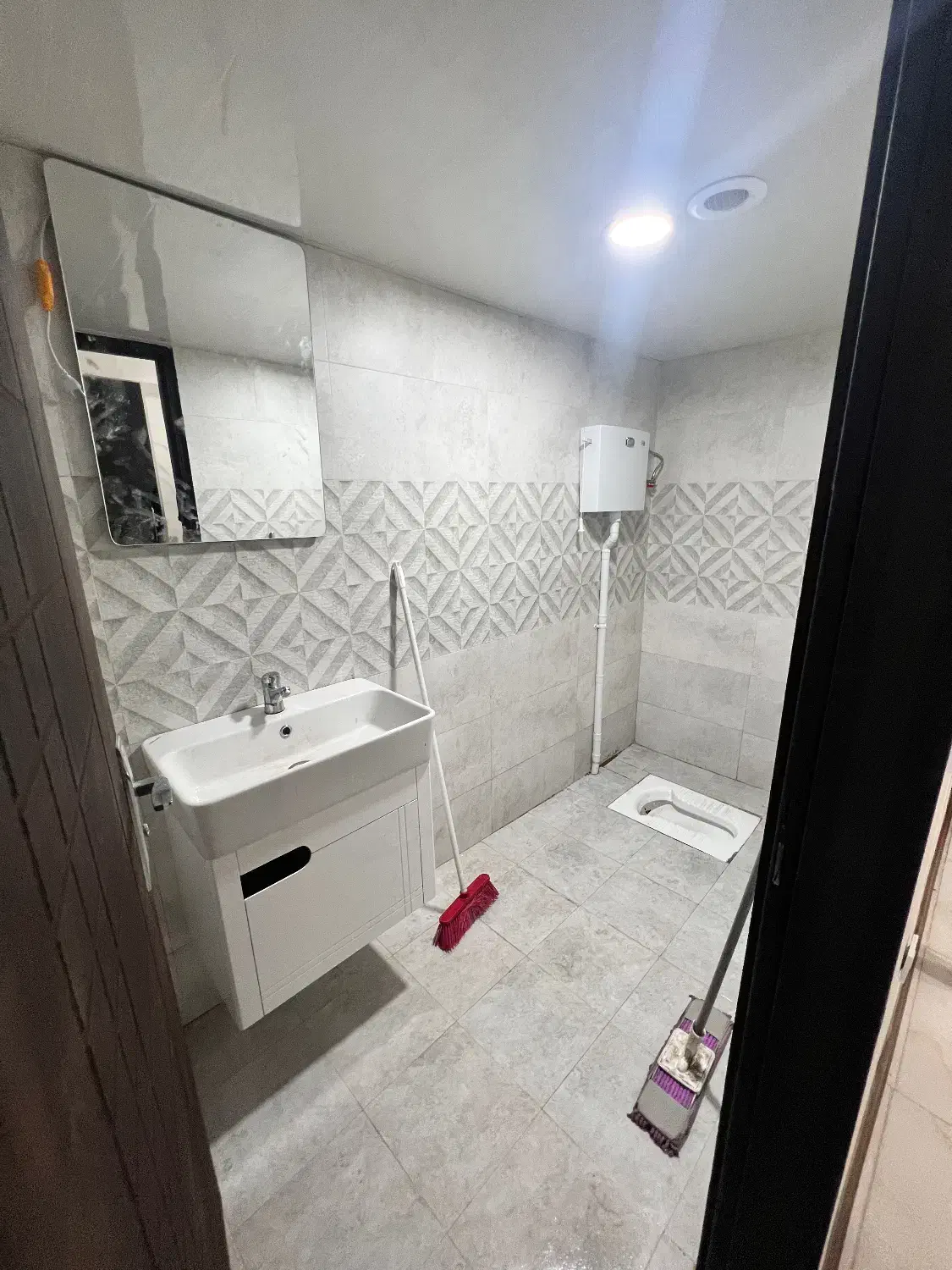 رهن کامل واحد ۱۲۵متری|اجارهٔ آپارتمان|باسمنج, |دیوار