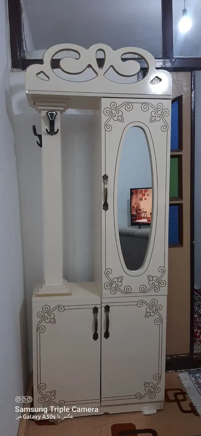 جاکفشی|جاکفشی، کمد، دراور|اردبیل, |دیوار