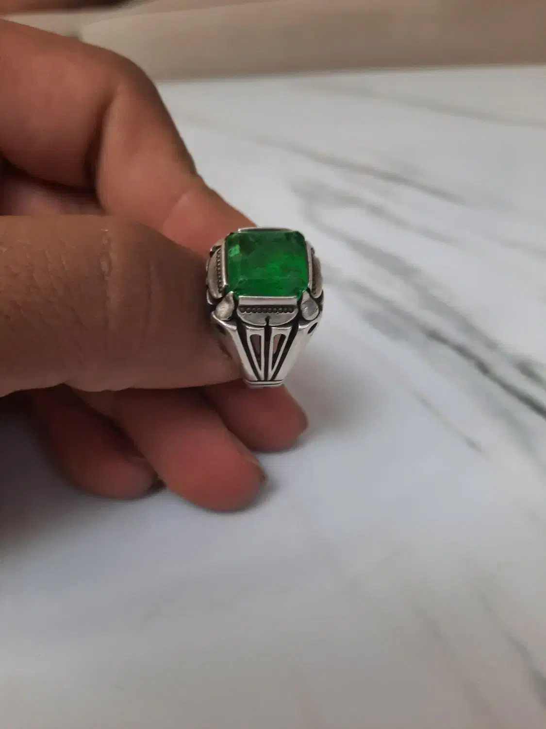 دوتا زمرد اصل معدنی نقره کامل دست ساز خاص خوشگل|جواهرات|زنجان, |دیوار