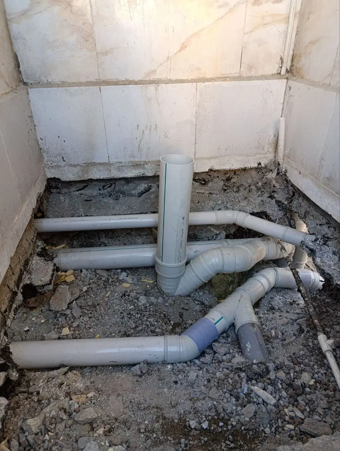 کارگر جهت لوله کشی|استخدام صنعتی، فنی، مهندسی|زاهدان, |دیوار