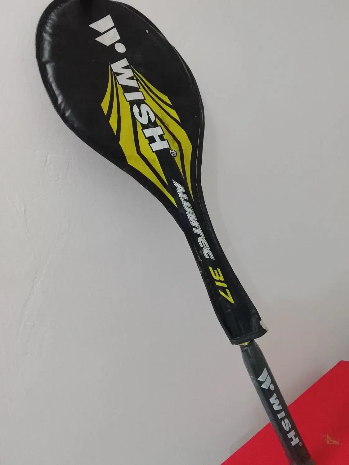 راکت بدمینتون مارک ویش 317|ورزشهای توپی|مشهد, کوی دروی|دیوار