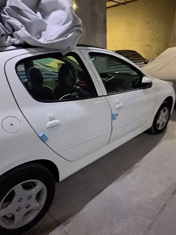 پژو ۲۰۷ دنده اتوماتیک سقف شیشه پانارومامدل ۱۴۰۳|خودرو سواری و وانت|کرج, شاهین‌ویلا|دیوار