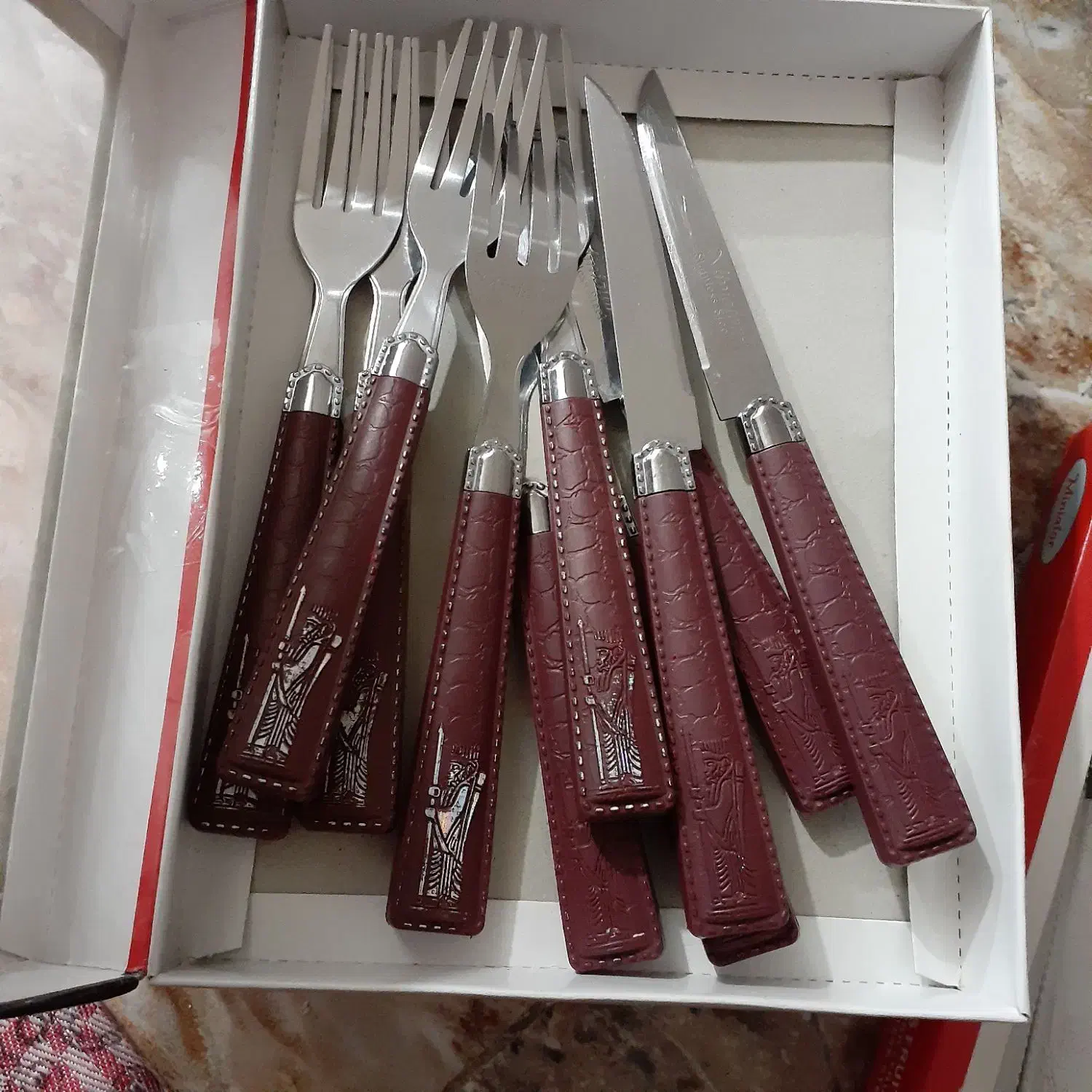 کاردوچنگال|ظروف سرو و پذیرایی|سنندج, |دیوار