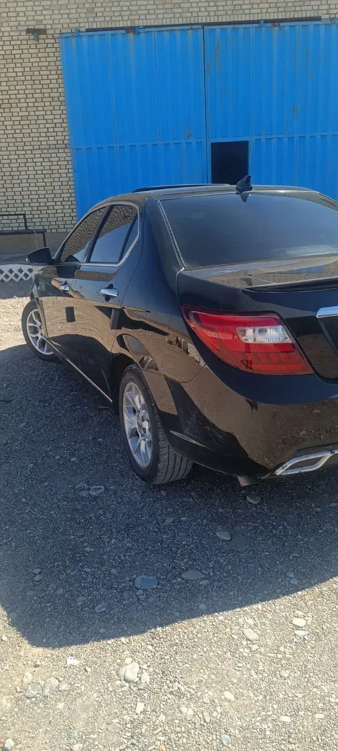 دنا پلاس|خودرو سواری و وانت|سیرجان, |دیوار