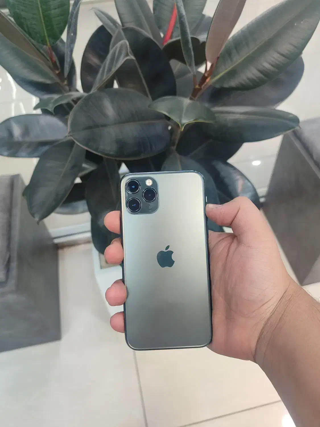 آیفون ۱۱ پرو بدون خط خش نقد و اقساط|موبایل|اصفهان, مفتح|دیوار