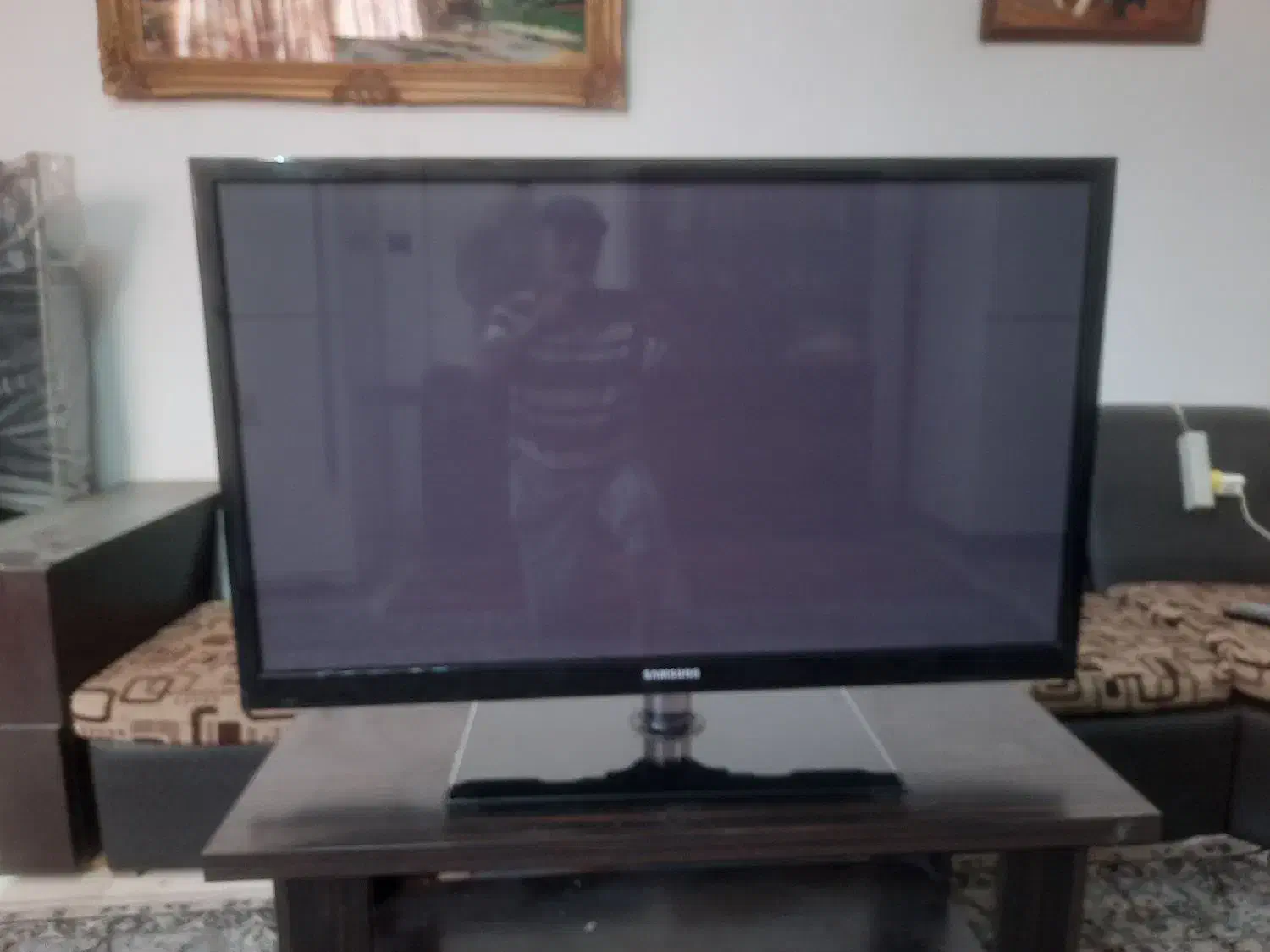 تلویزیون ۴۳ اینچ سامسونگ|تلویزیون و پروژکتور|ملایر, |دیوار