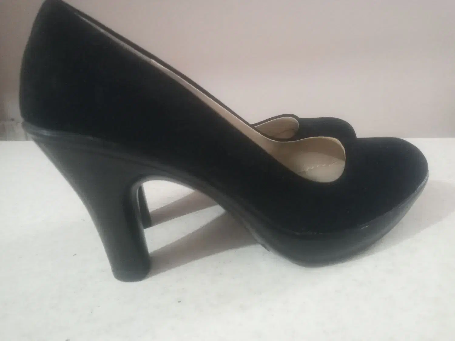 کفش مشگی مخمل جیر|کیف، کفش، کمربند|کاشان, کوی اداره گاز|دیوار