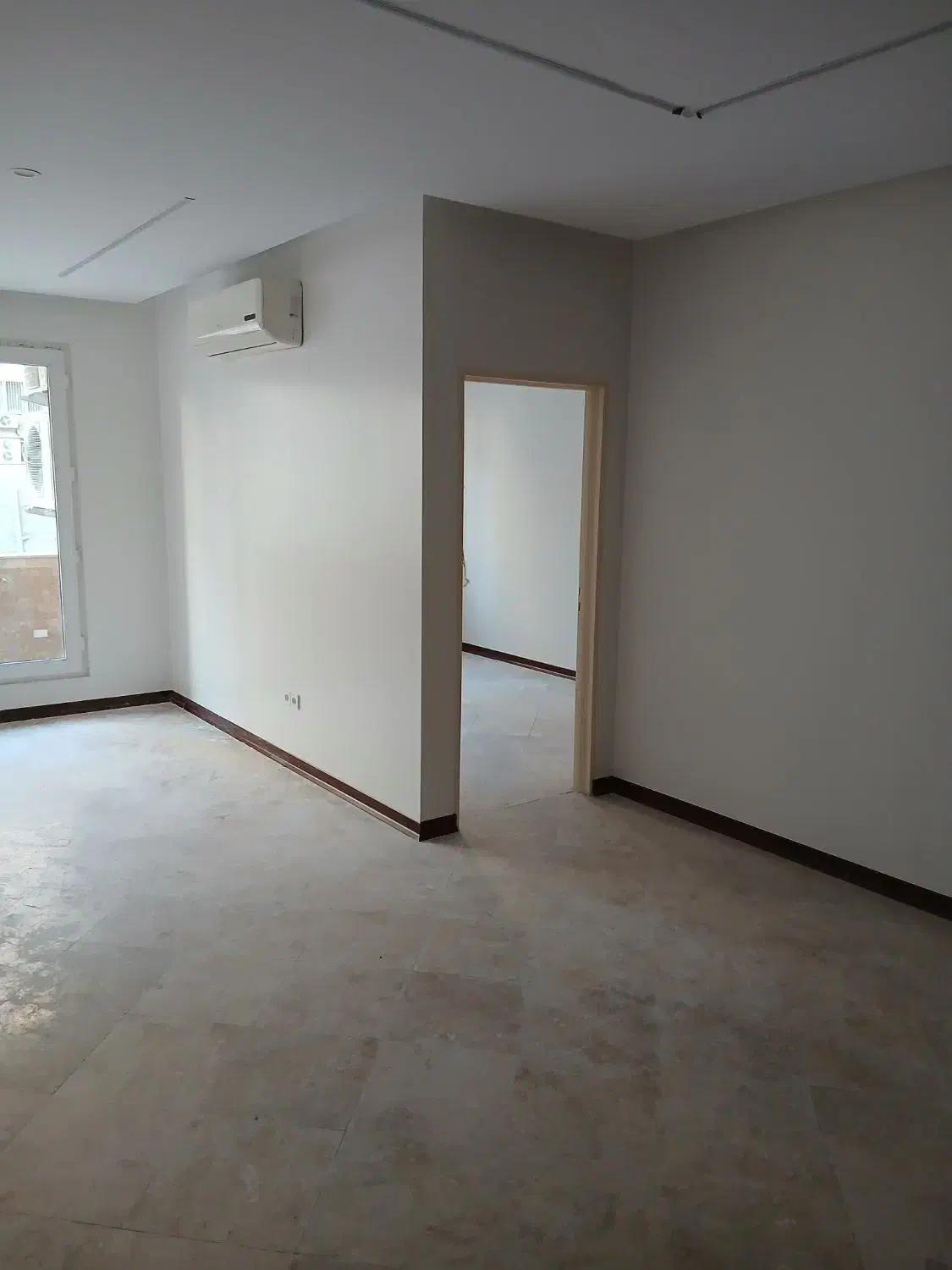 آپارتمان ۱۰۰ متری بلوار کشاورز