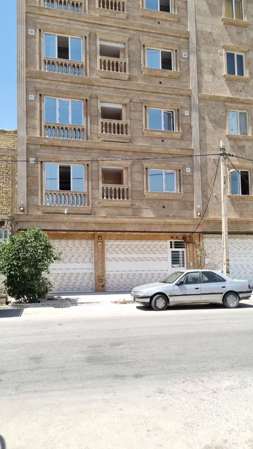 فروش واحد دو خواب نواب صفوی کوشک میدان مبین|فروش آپارتمان|شیراز, کوشک میدان|دیوار
