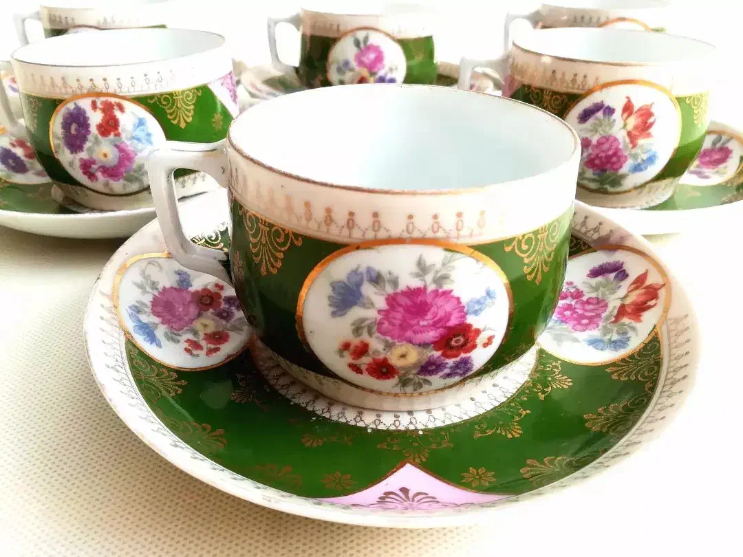 چایخوری روسی قاجاری ،انتیک، قدیمی ، کلکسیونی|کلکسیون اشیاء عتیقه|تهران, گلستان (شهرک راه آهن)|دیوار