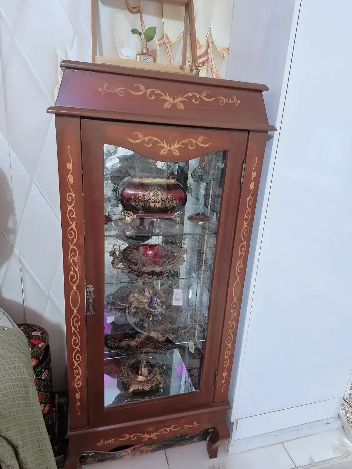 مبل ویترین میز تیوی فوری فوری فروشی|مبلمان خانگی و میز عسلی|کهریزک, |دیوار