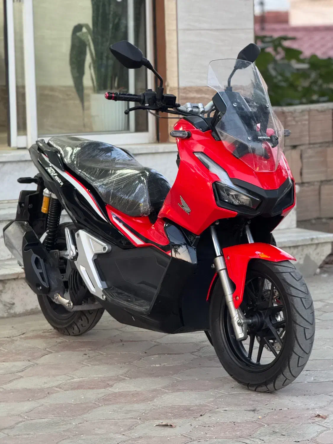 Adv 1402 زیر قیمت|موتورسیکلت|گرگان, |دیوار