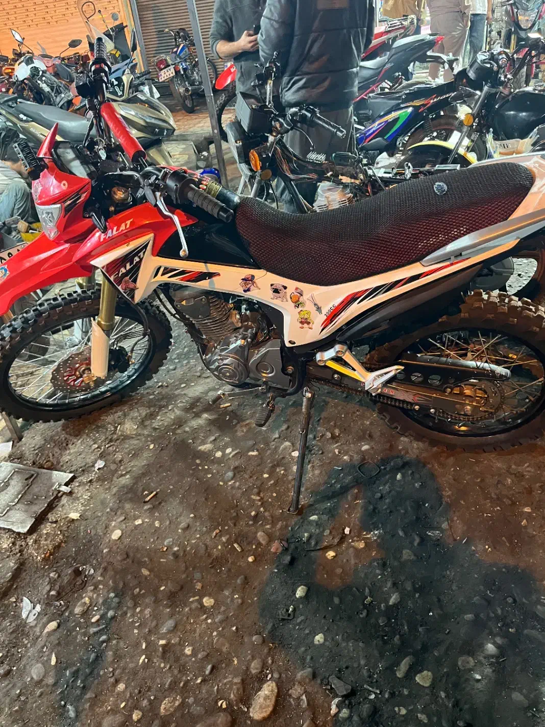 تریل فلات ۲۰۰ طرح crf مدل ۱۴۰۴|موتورسیکلت|چالوس, |دیوار