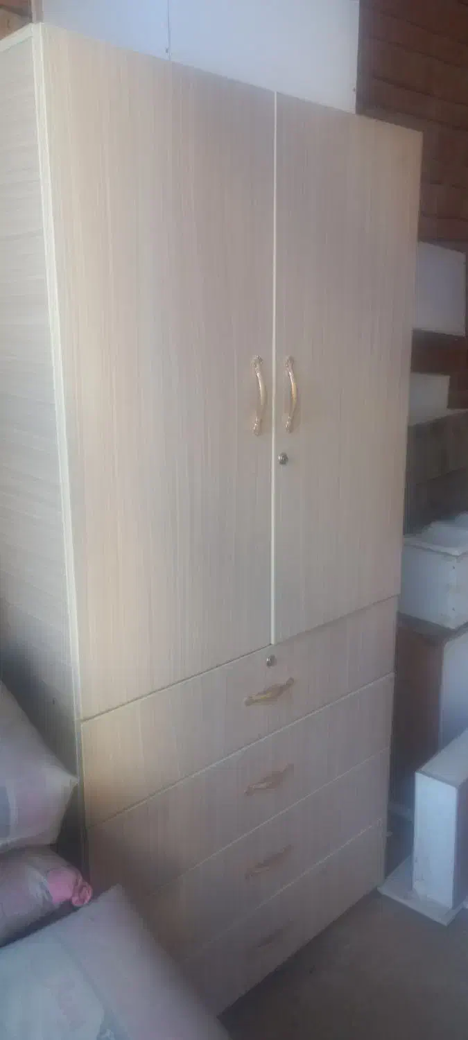 کمد رخت اویز ام دی اف|مبلمان خانگی و میز عسلی|مریوان, |دیوار