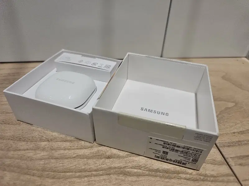 Galaxy Buds 2|لوازم جانبی موبایل و تبلت|اصفهان, خواجو|دیوار