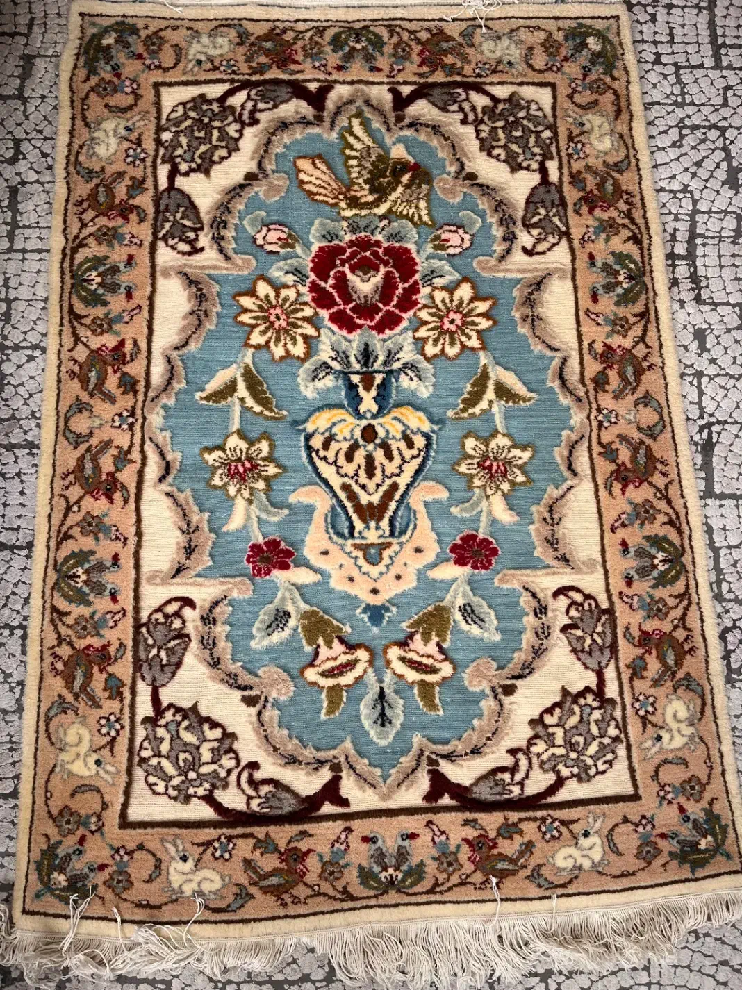 قالیچه دستباف برجسته آنتیک|فرش|اصفهان, احمدآباد|دیوار