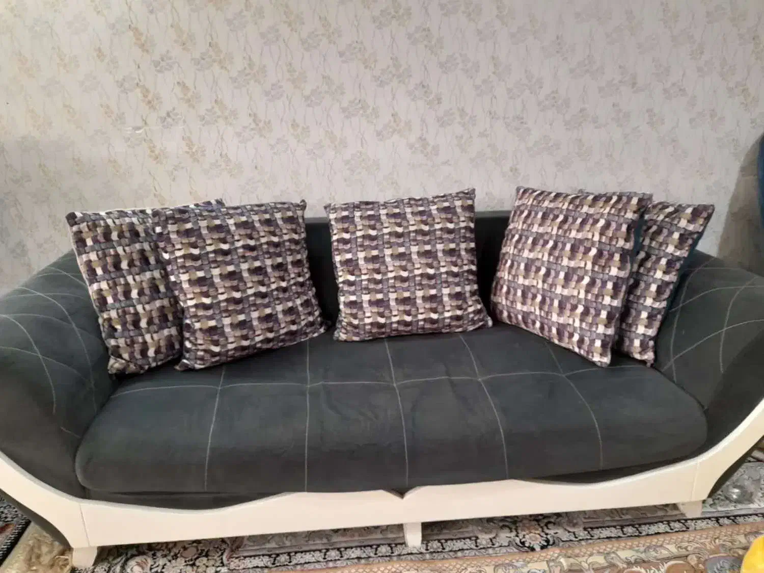 مبل راحتی|مبلمان خانگی و میز عسلی|کرج, شاهین‌ویلا|دیوار