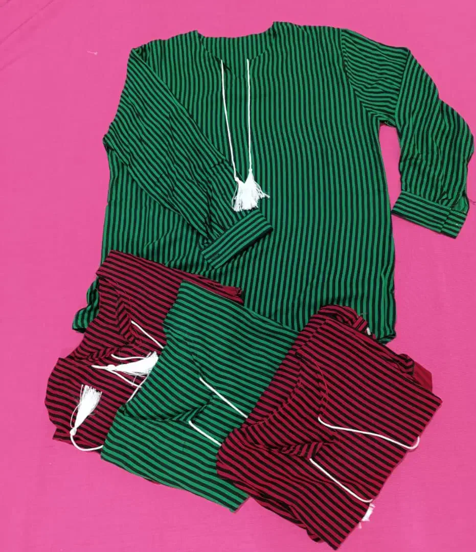 سلام  تعدادی لباس نو موجود هست|لباس|مرند, |دیوار