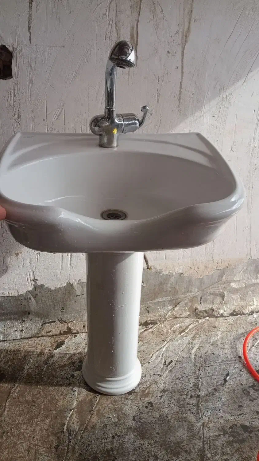 سرشور|لوازم سرویس بهداشتی|ساوه, |دیوار