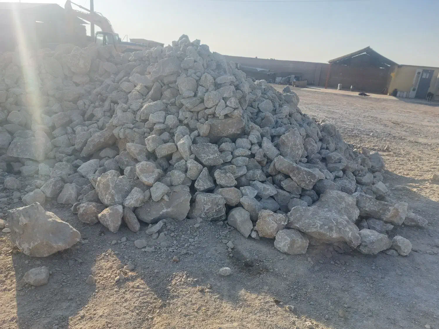 خریدو فروش انواع خاک های معدنی|عمده‌فروشی|کاشان, رسالت|دیوار