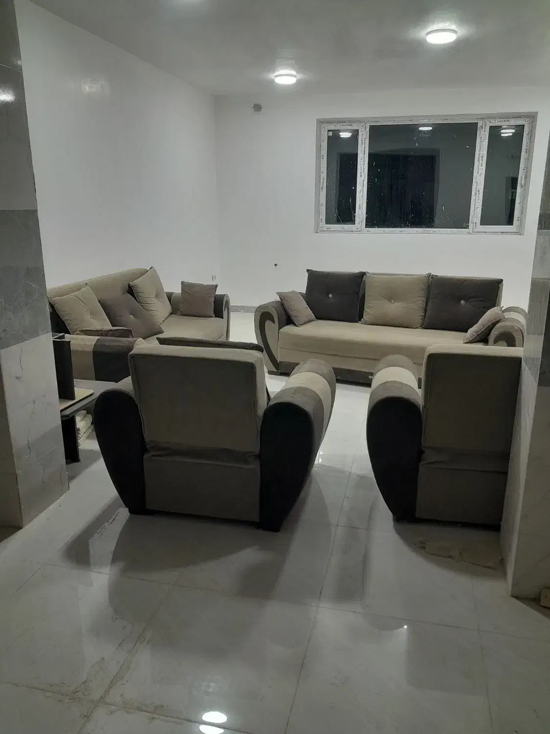 مبل تخت شو|مبلمان خانگی و میز عسلی|کرفتو, |دیوار