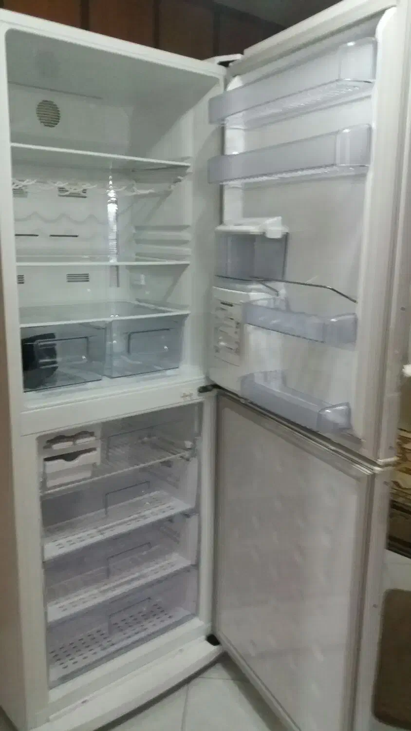 یخچال فریزر اسنوا در حد نو|یخچال و فریزر|مشهد, آزادشهر|دیوار