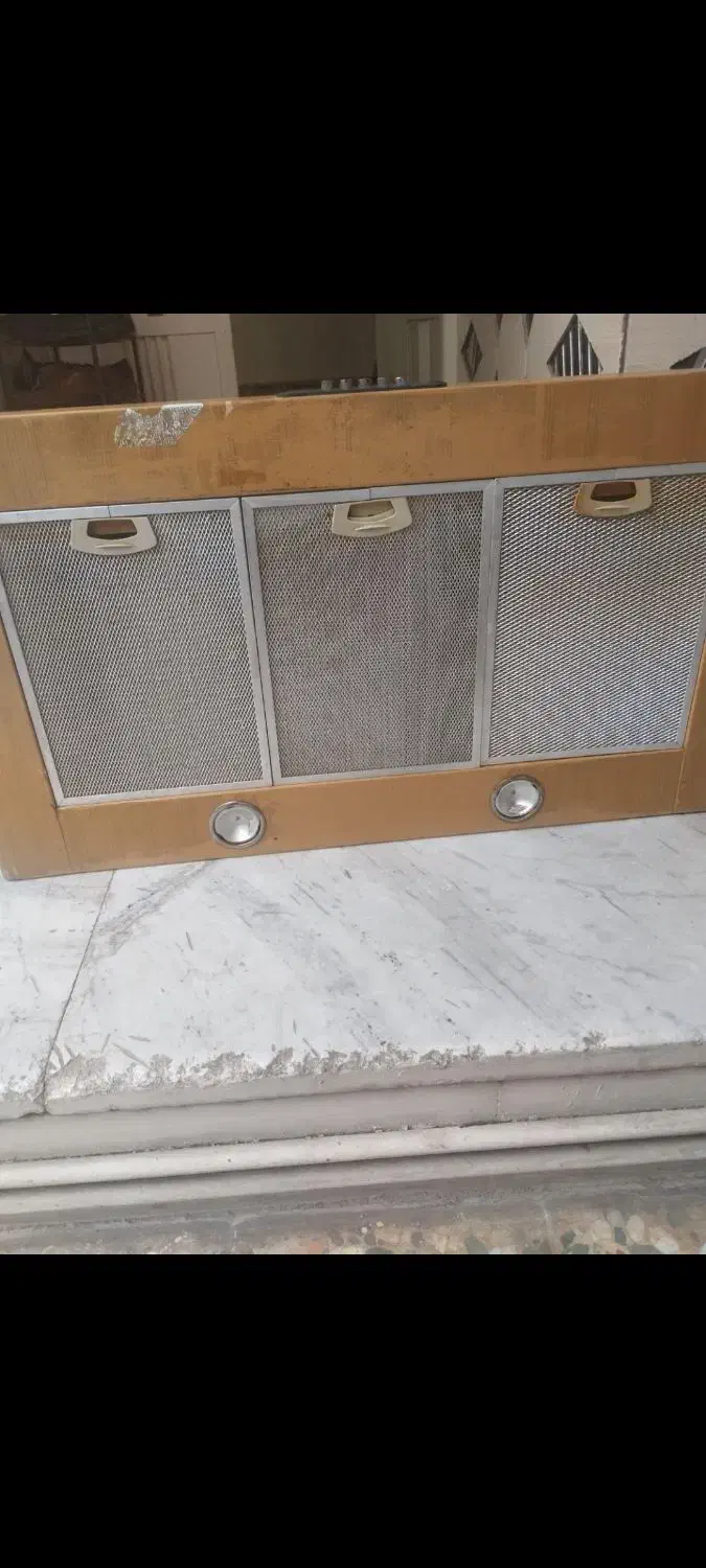 هود|هود|ایذه, |دیوار