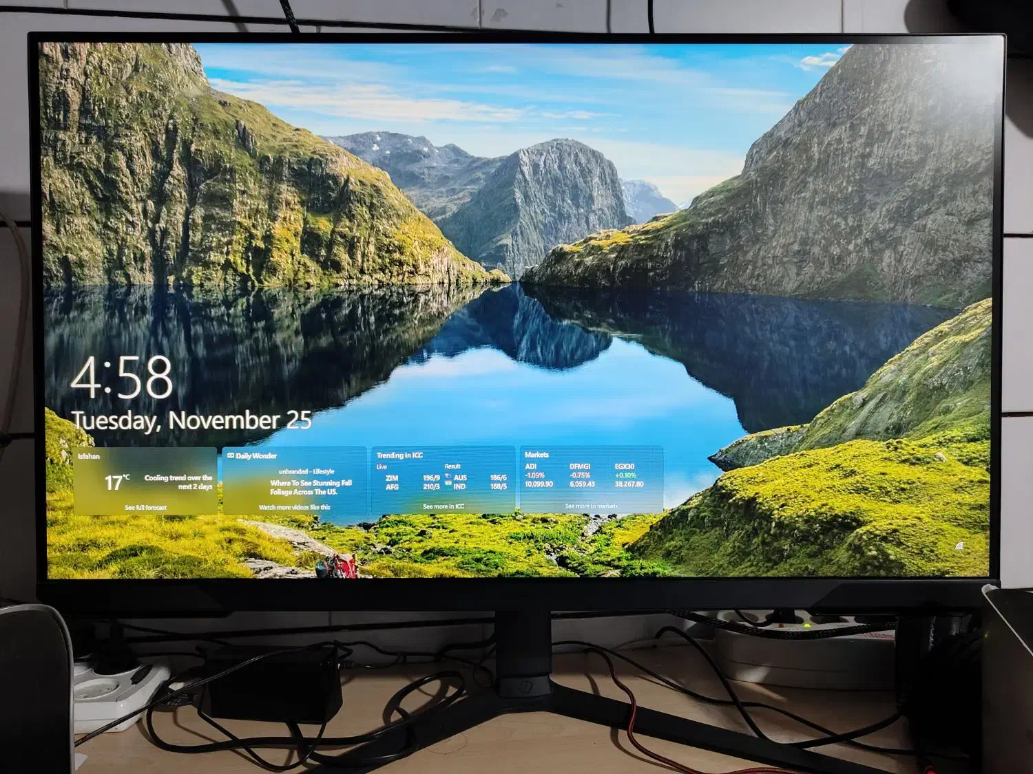 مانیتور گیمینگ صفحه تخت سامسونگ 32اینچodsey G5|قطعات و لوازم جانبی رایانه|ابریشم, |دیوار