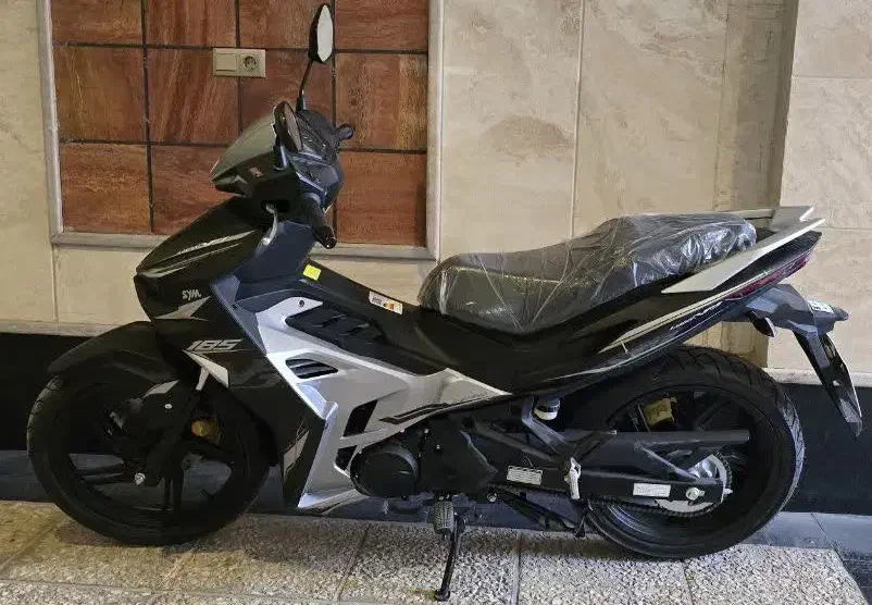 VF3 185 CC 1404 درحد صفر|موتورسیکلت|اصفهان, عباس‌آباد|دیوار