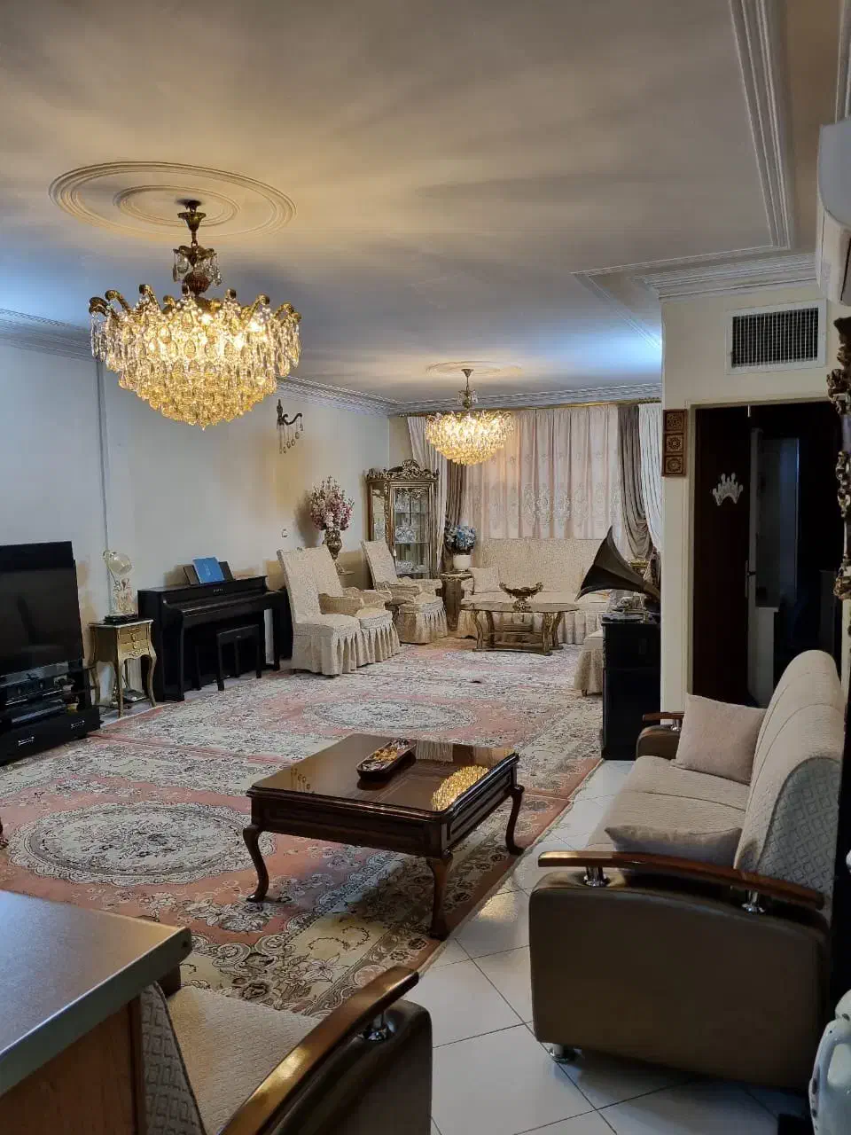 فروش آپارتمان تاپ لوکیشن سرگرد محمدی روزبهانی|فروش آپارتمان|ری, منصوریه منگل|دیوار