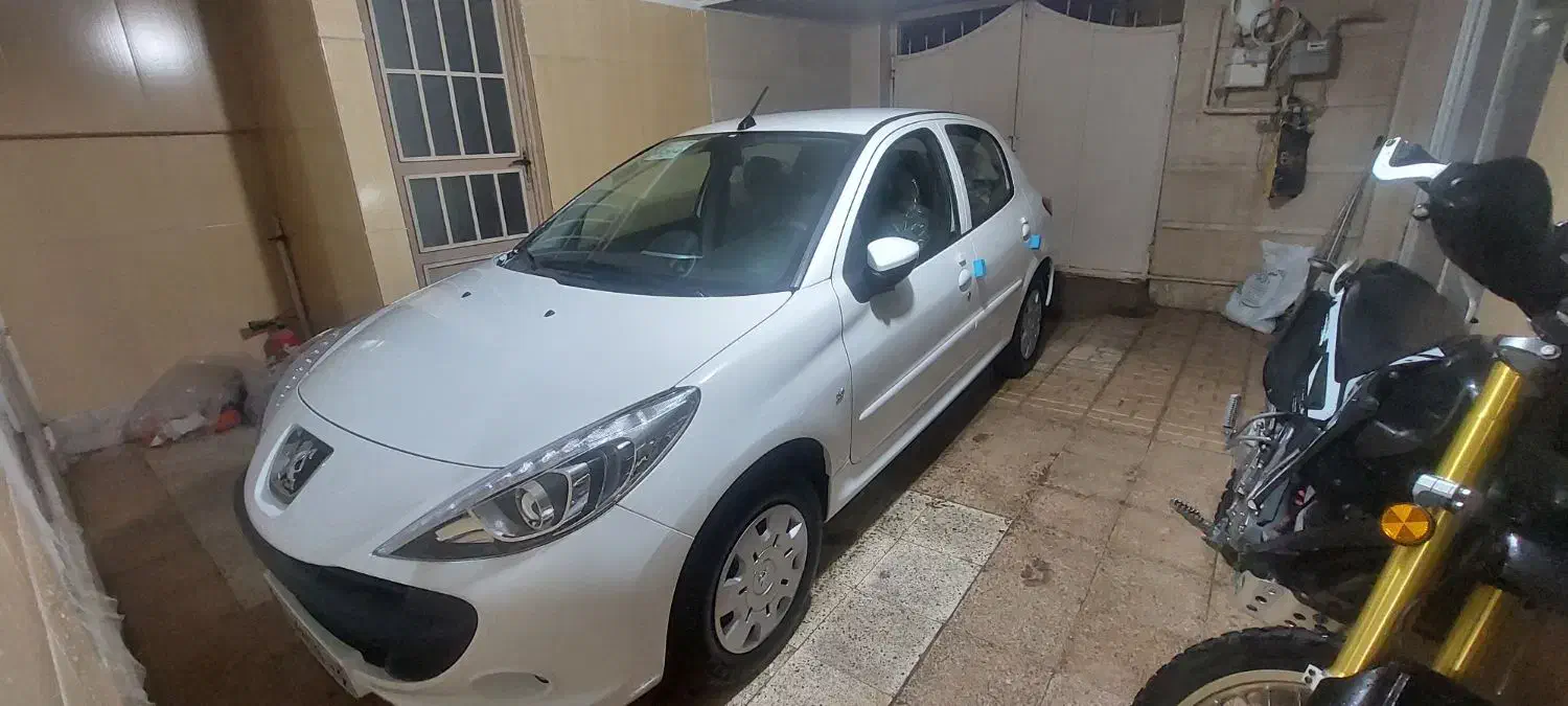 207 tu5 p اخشک سقف فلز|خودرو سواری و وانت|بجنورد, |دیوار